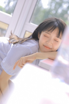 欺诈偶像